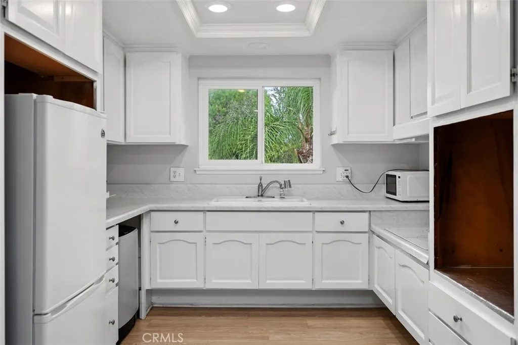 922 Avenida Majorca N, Laguna Woods, California 92637 home-pic-18