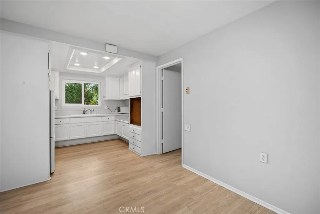 922 Avenida Majorca N, Laguna Woods, California 92637 home-pic-15