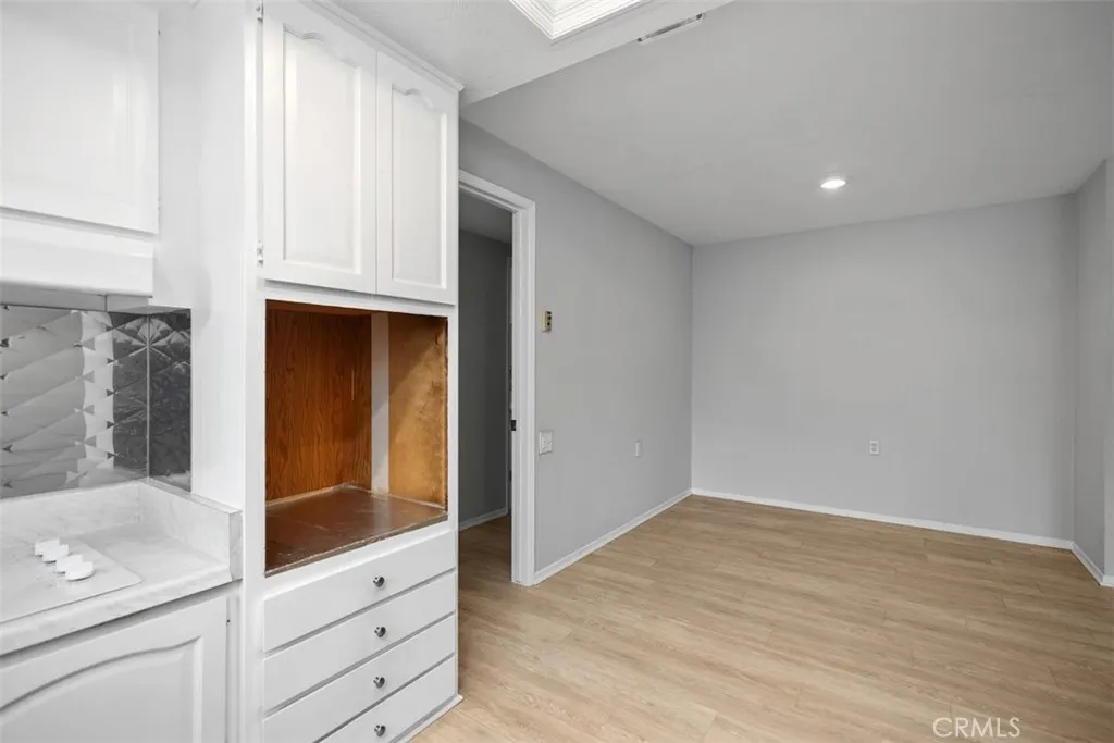 922 Avenida Majorca N, Laguna Woods, California 92637 home-pic-19