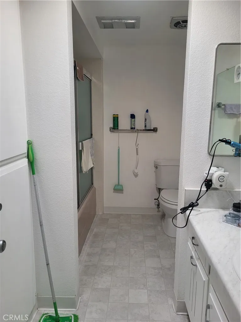 922 Avenida Majorca N, Laguna Woods, California 92637 home-pic-3