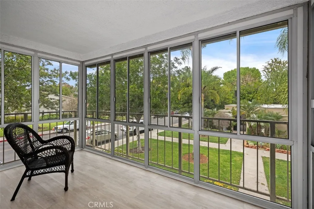 922 Avenida Majorca N, Laguna Woods, California 92637 home-pic-27