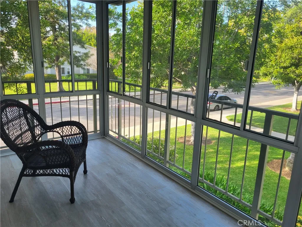 922 Avenida Majorca N, Laguna Woods, California 92637 home-pic-2