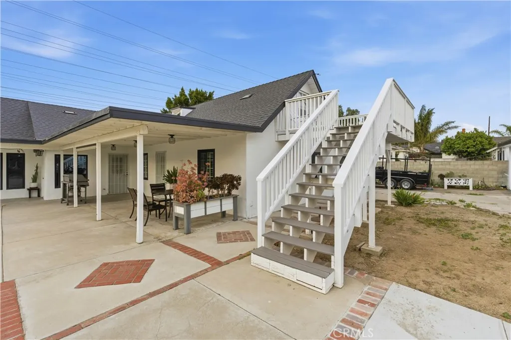 12232 Truesdale, Sun Valley, California 91352 home-pic-26