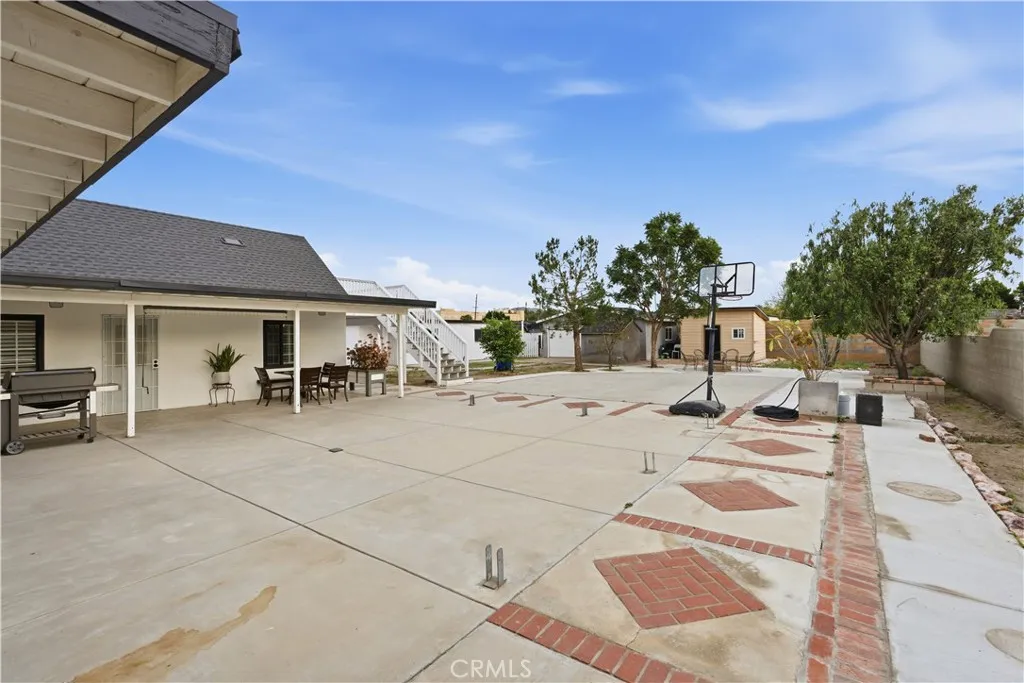 12232 Truesdale, Sun Valley, California 91352 home-pic-28