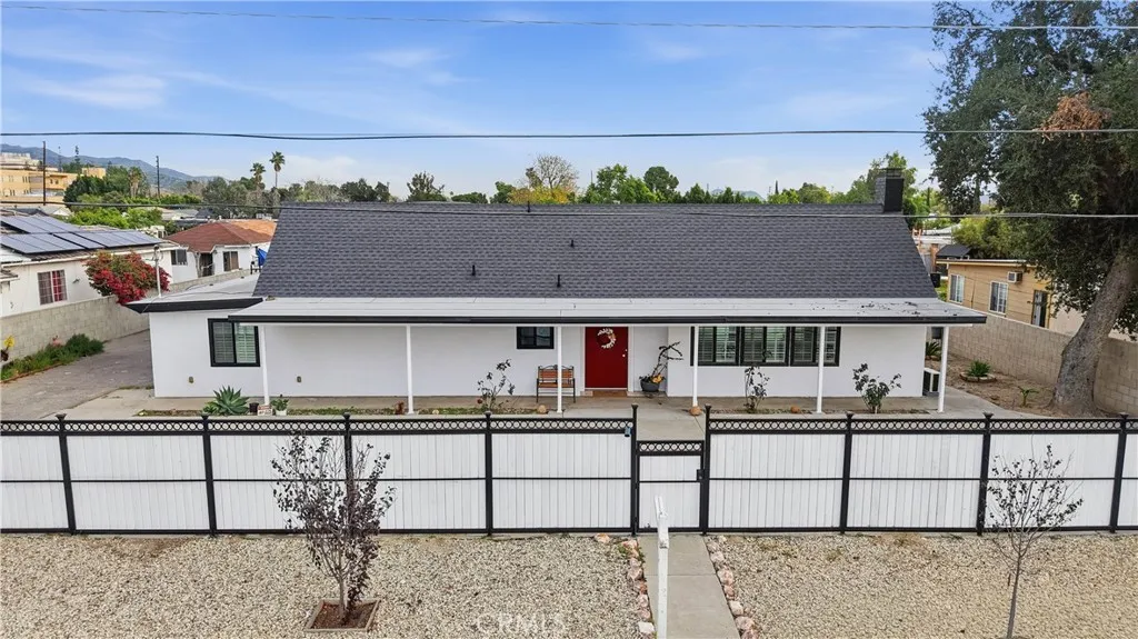 12232 Truesdale, Sun Valley, California 91352 home-pic-1