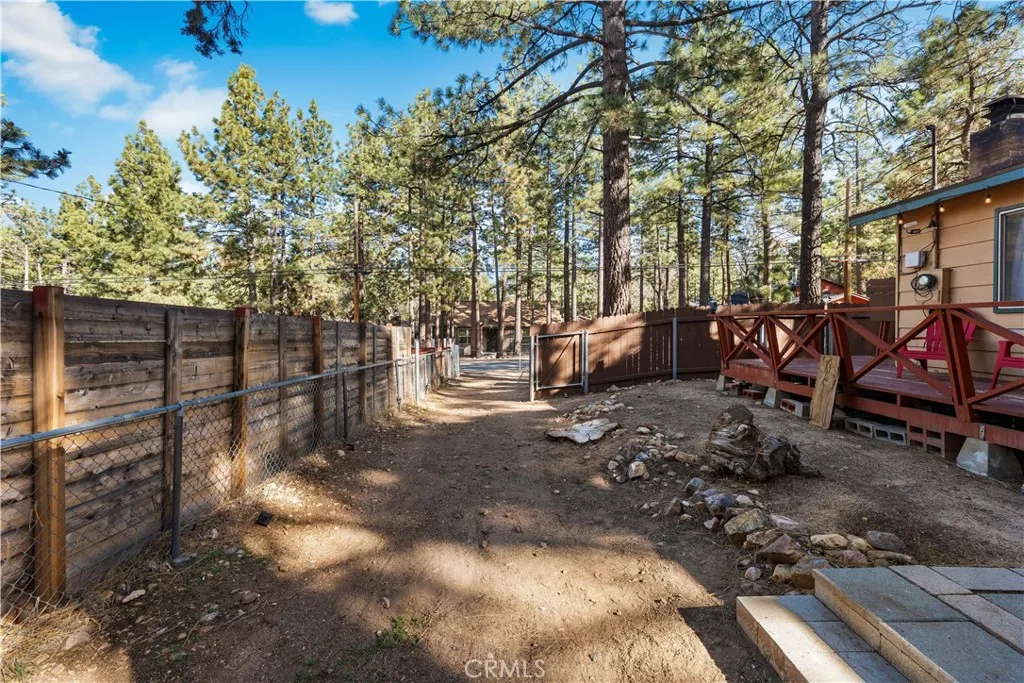 314 Victoria, Big Bear, California 92386 home-pic-4