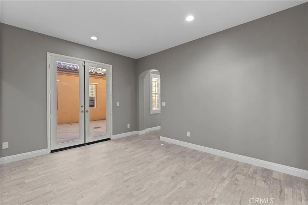 4332 Cantada, Corona, California 92883 home-pic-20