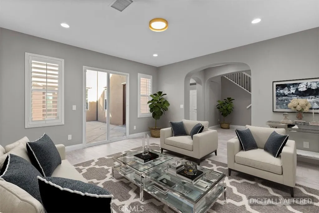 4332 Cantada, Corona, California 92883 home-pic-17