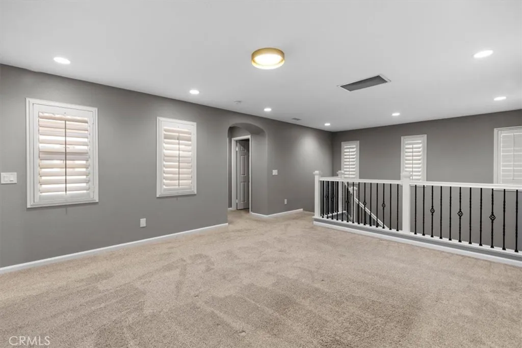 4332 Cantada, Corona, California 92883 home-pic-47