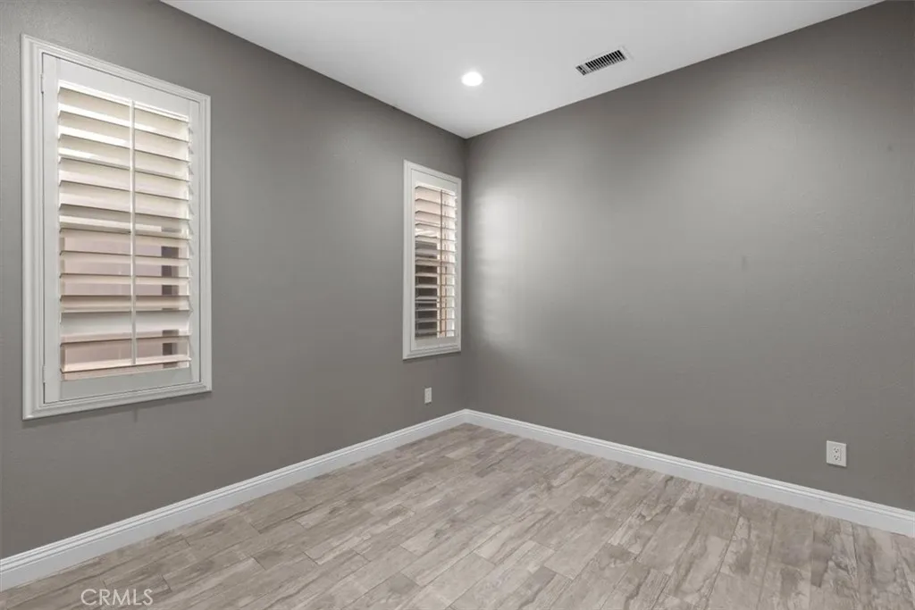 4332 Cantada, Corona, California 92883 home-pic-42