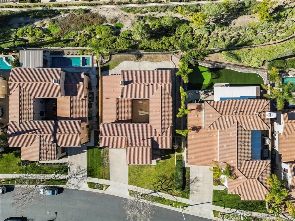 4332 Cantada, Corona, California 92883 home-pic-7