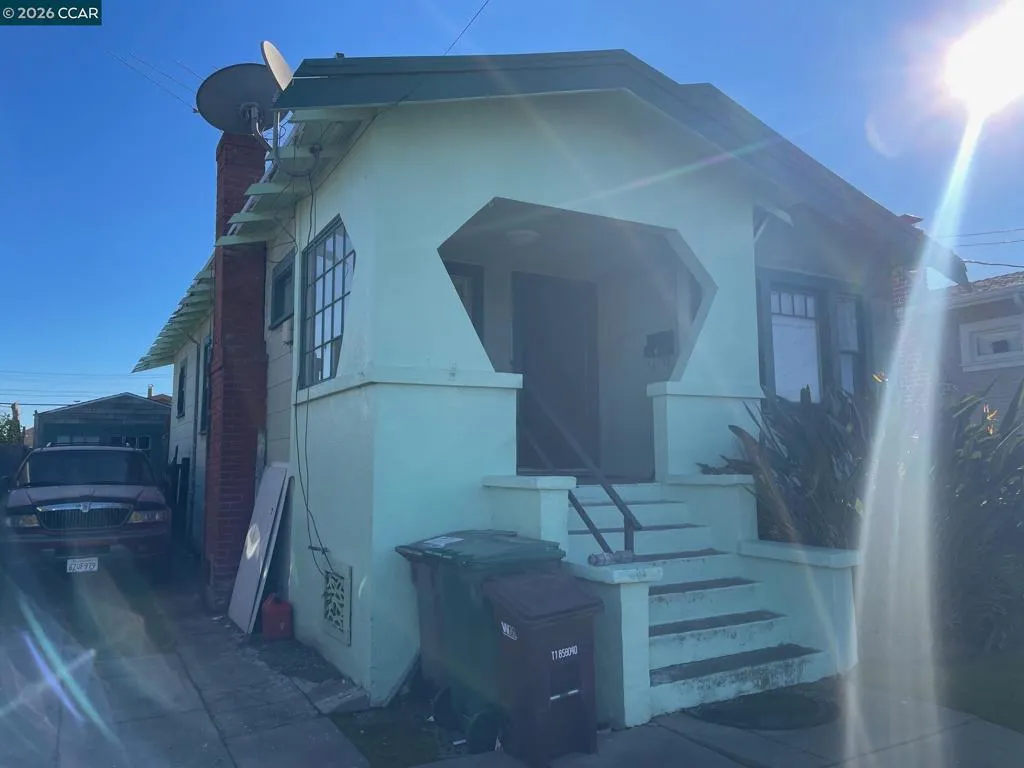 1332 103rd Ave