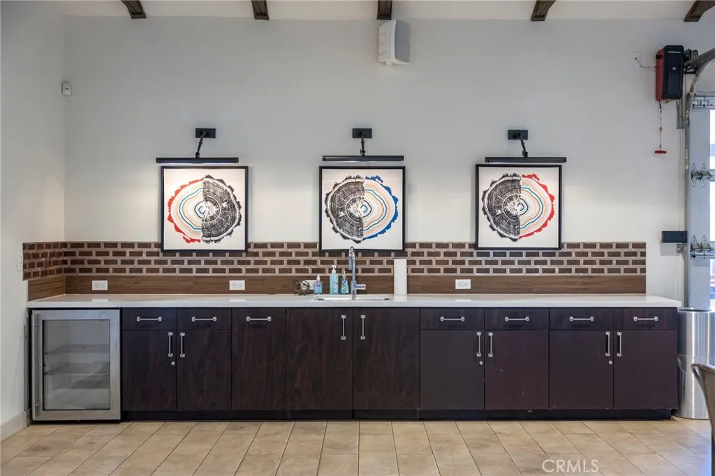 4032 S Cellars, Ontario, California 91761 home-pic-40
