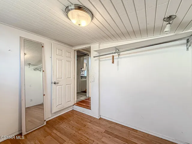 hLoft Bedroom and Balcony3