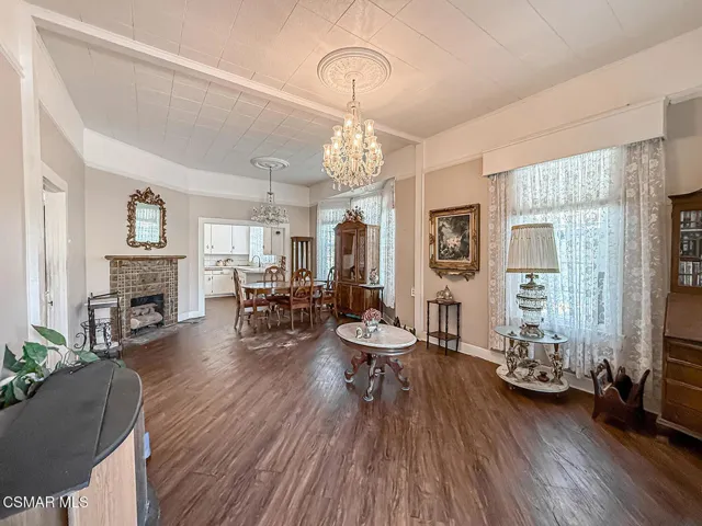 bLiving Dining and Kitchen1