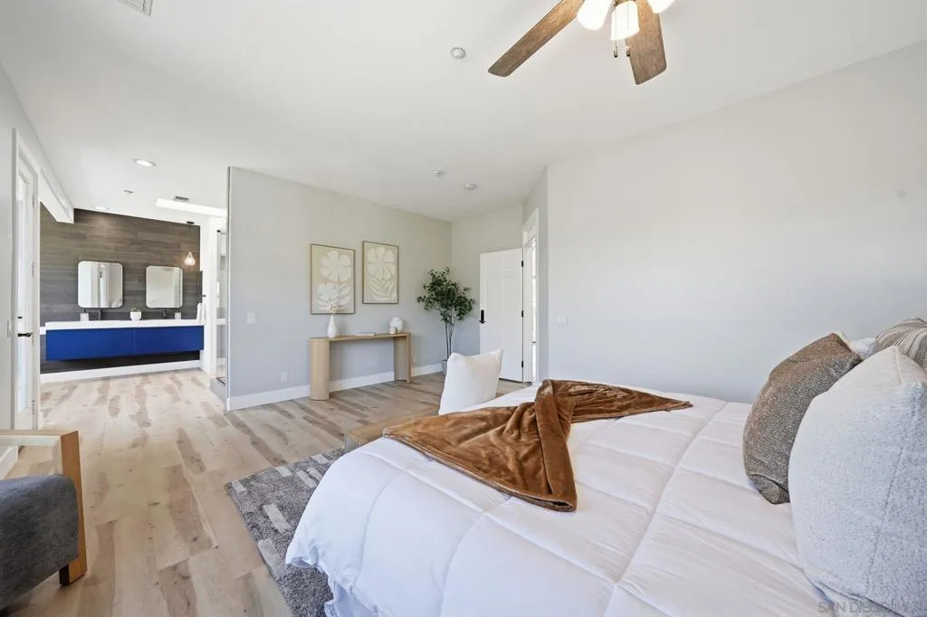 9610 Vista Del Sol, Spring Valley, California 91977 home-pic-30