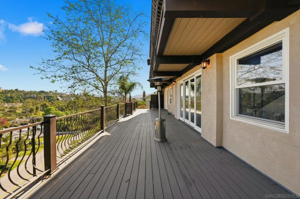9610 Vista Del Sol, Spring Valley, California 91977 home-pic-46