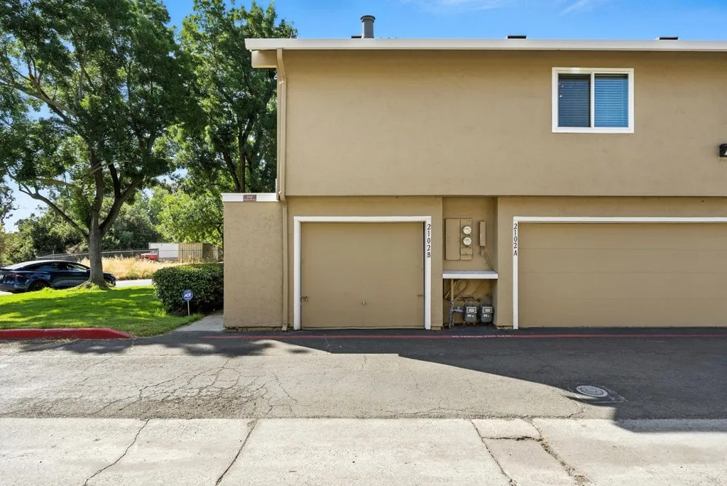 2102 Galveston Ave B, San Jose, California 95122 home-pic-30