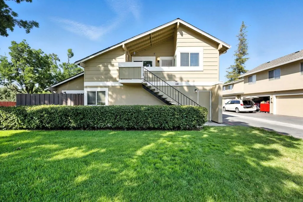 2102 Galveston Ave B, San Jose, California 95122 home-pic-33