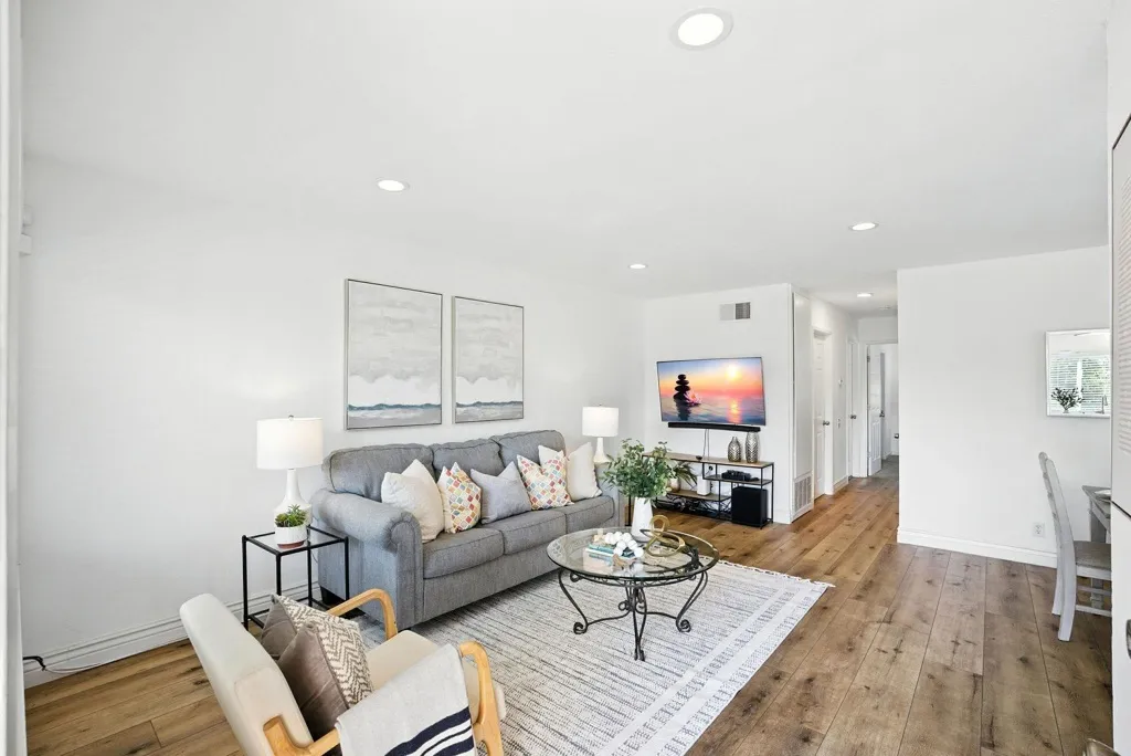 2102 Galveston Ave B, San Jose, California 95122 home-pic-1