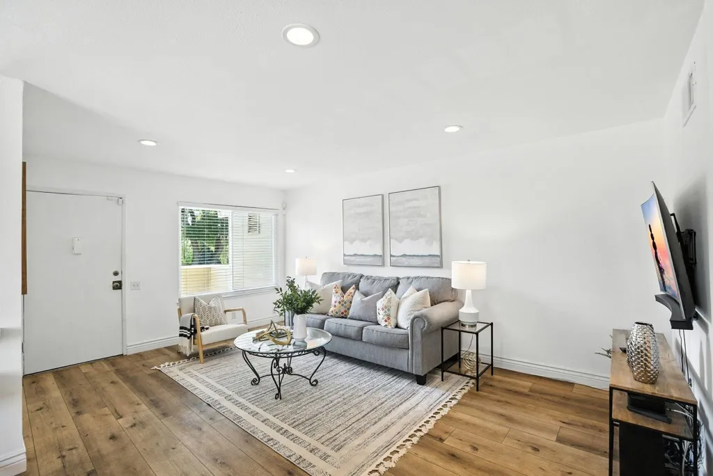 2102 Galveston Ave B, San Jose, California 95122 home-pic-3