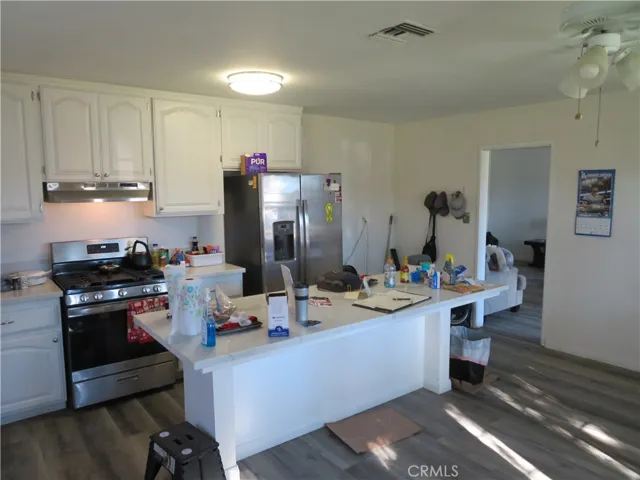8333 Puritan, Downey, California 90242