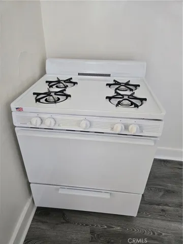 551 W 10th Street 3, Long Beach, California 90813
