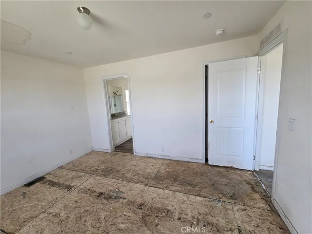 12474 Silver Rock, Pinon Hills, California 92372