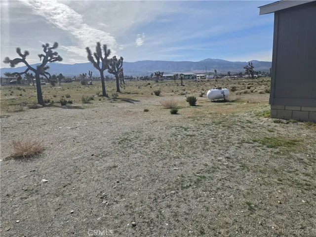 12474 Silver Rock, Pinon Hills, California 92372