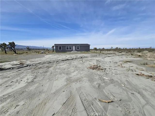 12474 Silver Rock, Pinon Hills, California 92372