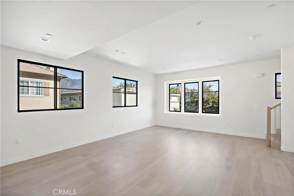 200 S 2nd Avenue C, Arcadia, California 91006 home-pic-8