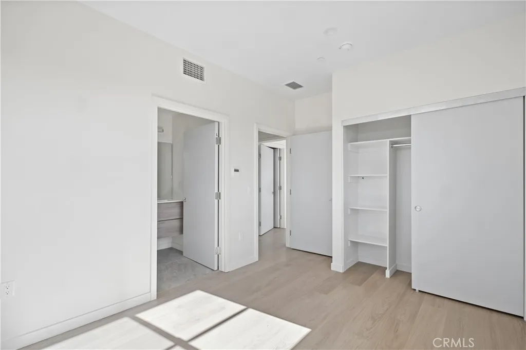 200 S 2nd Avenue C, Arcadia, California 91006 home-pic-5