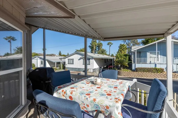 525 W El Norte Pkwy 116, Escondido, California 92026