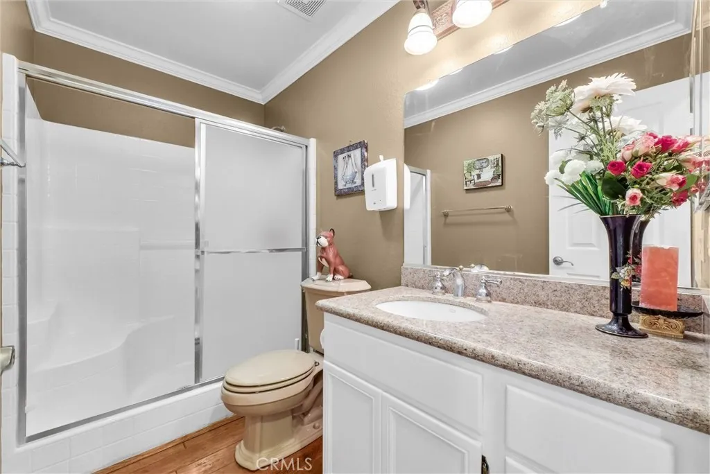 14037 Hollywood Ave, Eastvale, California 92880 home-pic-16