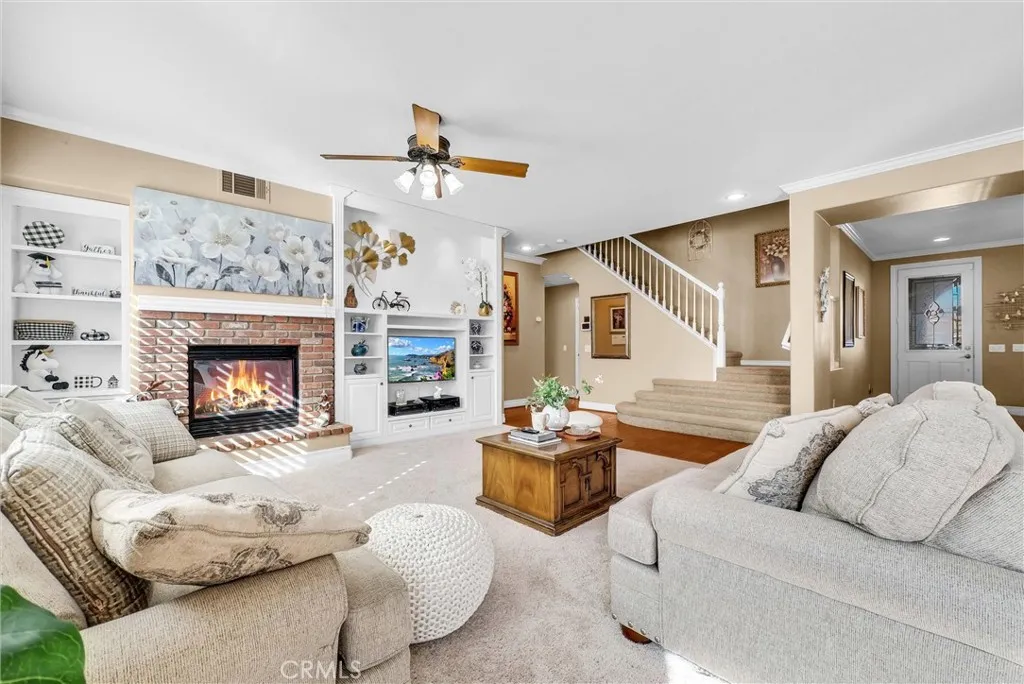 14037 Hollywood Ave, Eastvale, California 92880 home-pic-9