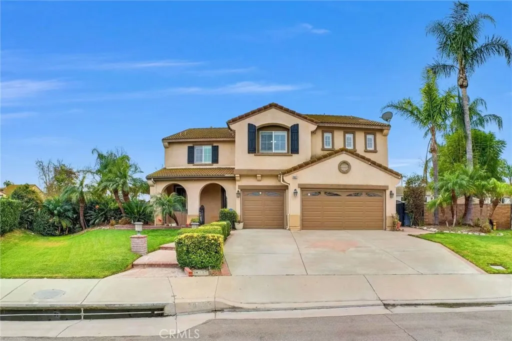 14037 Hollywood Ave, Eastvale, California 92880 home-pic-1