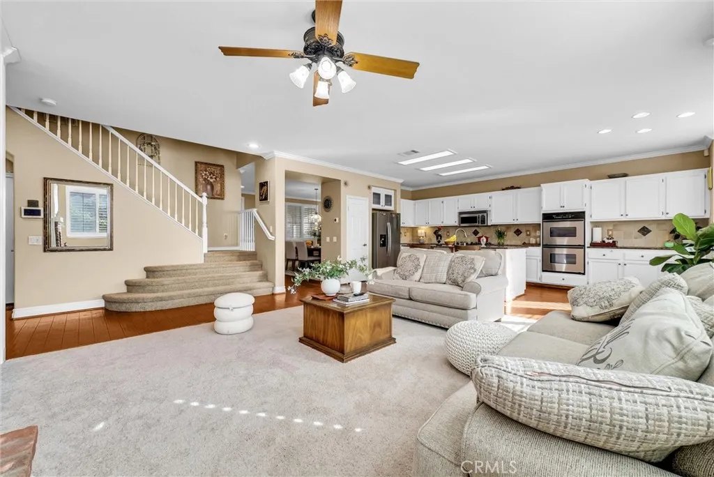 14037 Hollywood Ave, Eastvale, California 92880 home-pic-8