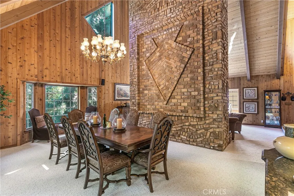 27421 Cedarwood Drive, Lake Arrowhead, California 92352 home-pic-4