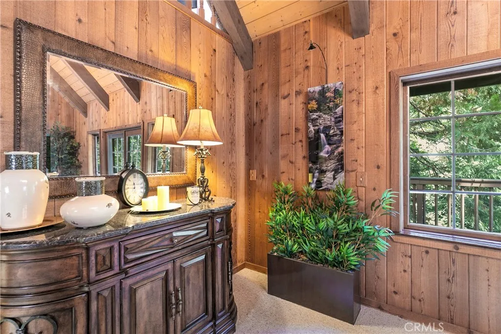 27421 Cedarwood Drive, Lake Arrowhead, California 92352 home-pic-14