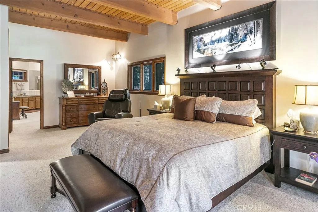 27421 Cedarwood Drive, Lake Arrowhead, California 92352 home-pic-15