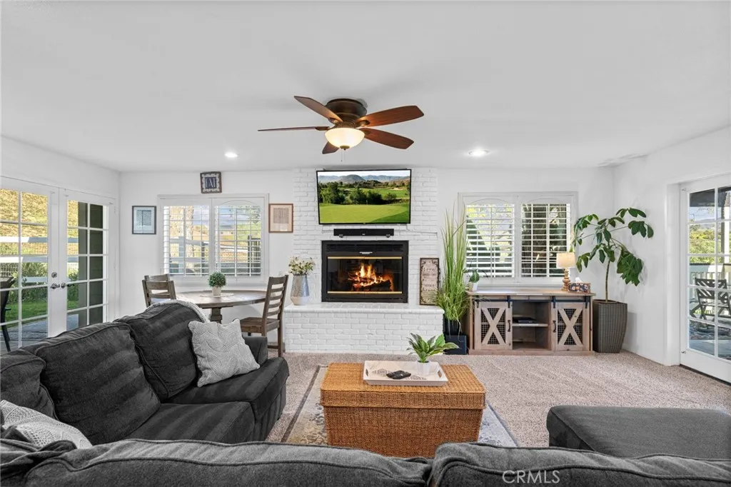 36350 Calle Poco, Temecula, California 92592 home-pic-31