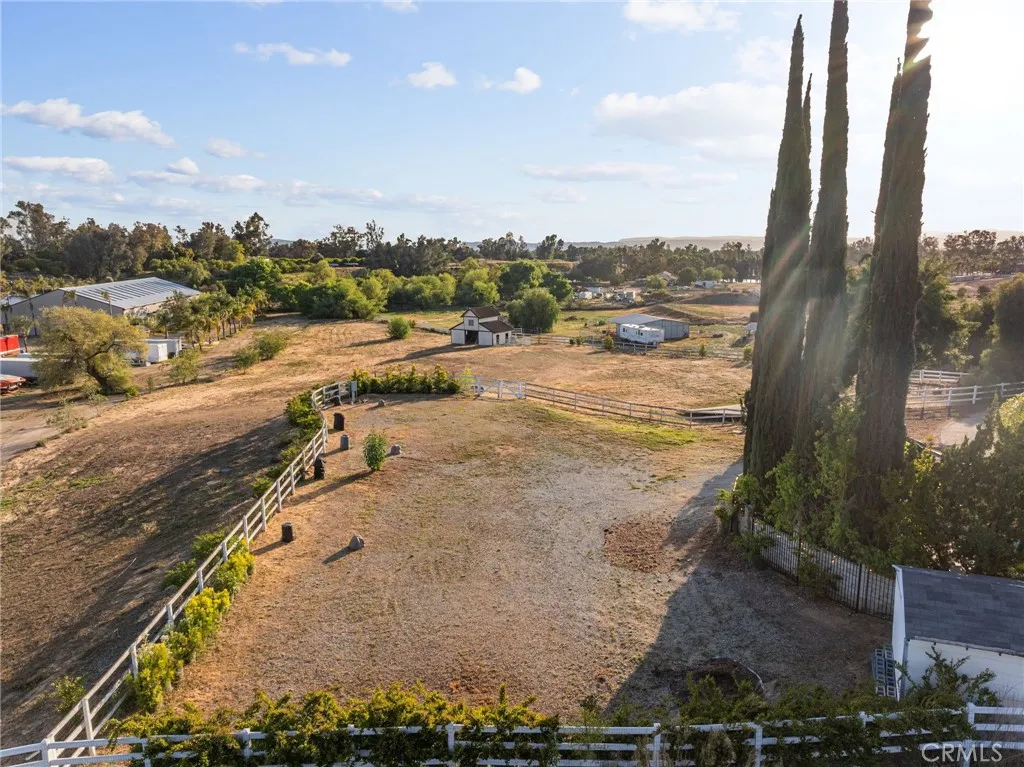 36350 Calle Poco, Temecula, California 92592 home-pic-6