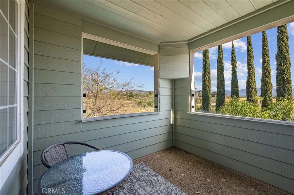 36350 Calle Poco, Temecula, California 92592 home-pic-40