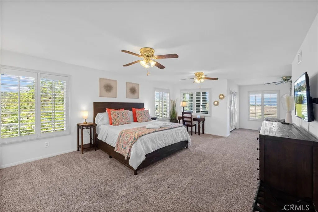 36350 Calle Poco, Temecula, California 92592 home-pic-37