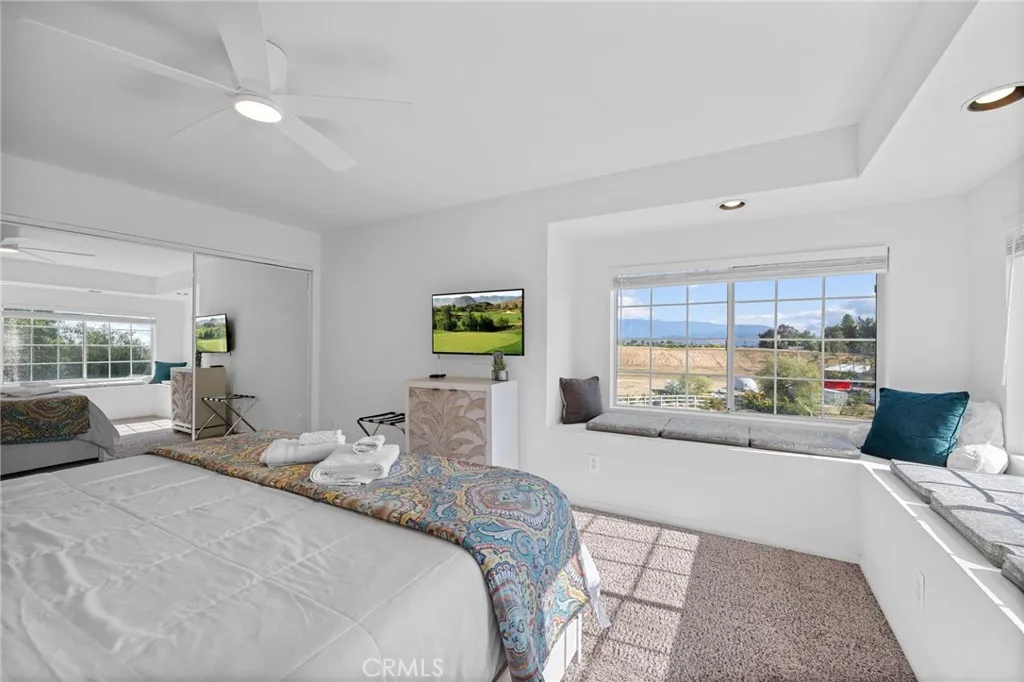 36350 Calle Poco, Temecula, California 92592 home-pic-47