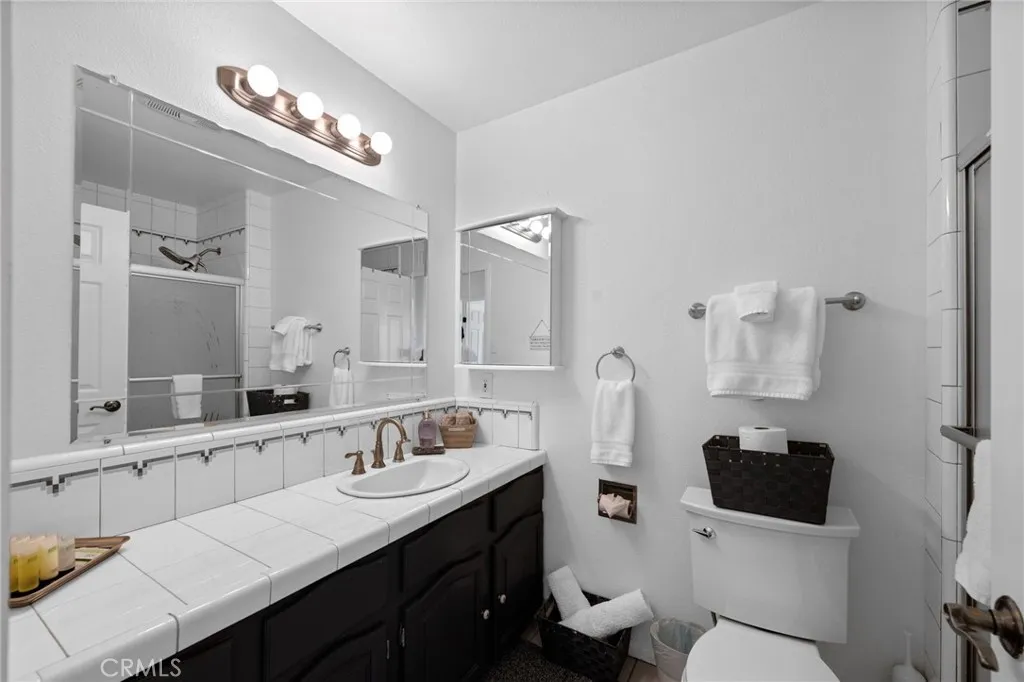 36350 Calle Poco, Temecula, California 92592 home-pic-45