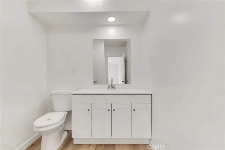en-suite half bath