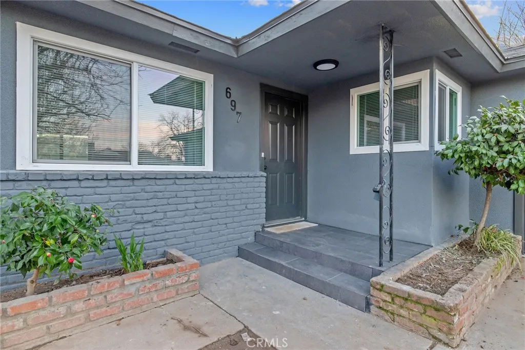 697 E Scott Avenue, Fresno, California 93710 home-pic-4