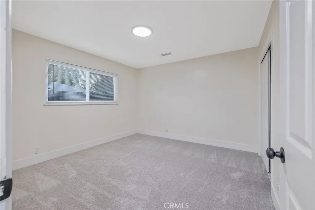 697 E Scott Avenue, Fresno, California 93710 home-pic-29
