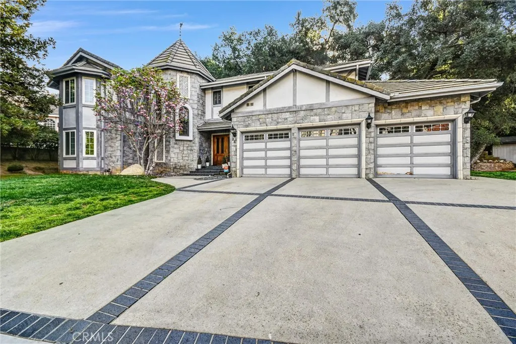 34 Hidden Valley Road, Monrovia, California 91016 home-pic-2